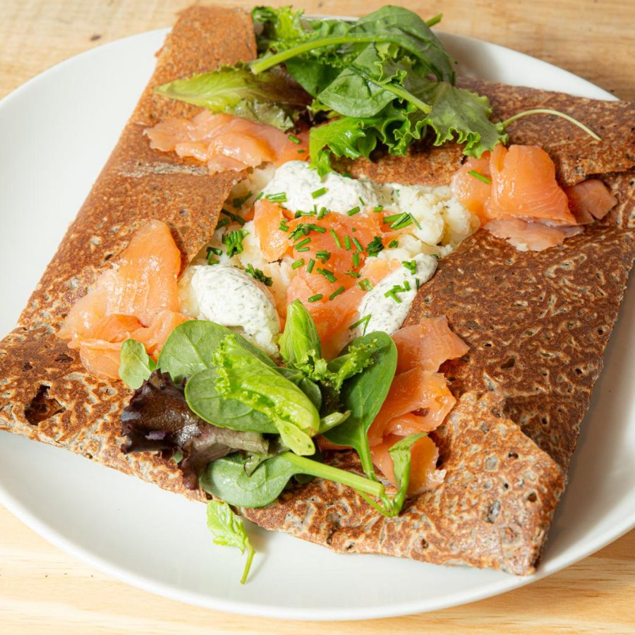 Galette au saumon La Crêperie Française